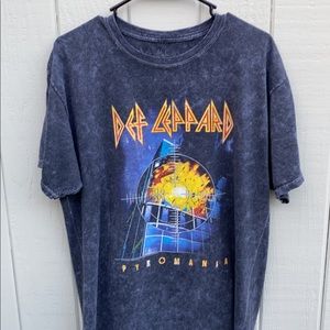 Def Leppard tee ⚡️